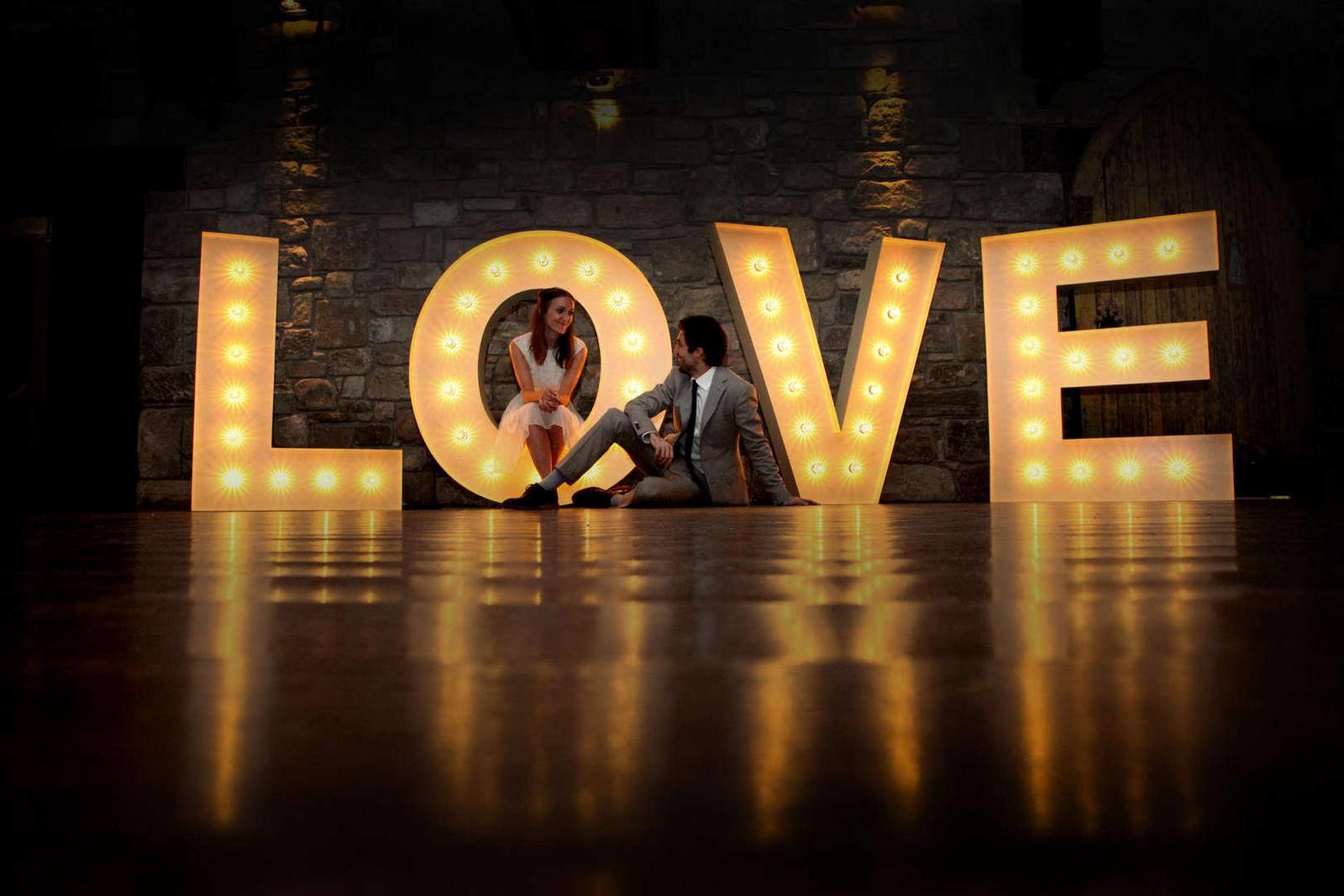 Read more about the article Tips for Using Marquee Letters at Toronto Weddings